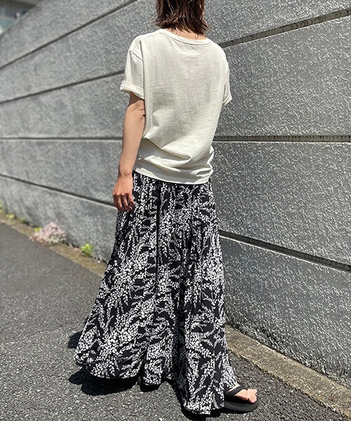CREDONA(クレドナ)の「リバーシブルボタニカルSK(スカート・レディース・ブラック・FREE)」の10枚目の写真