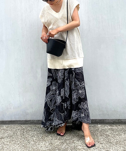 CREDONA(クレドナ)の「リバーシブルボタニカルSK(スカート・レディース・ブラック・FREE)」の17枚目の写真