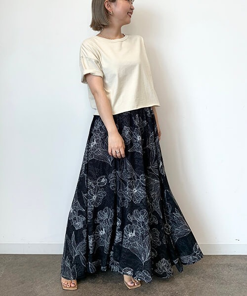 CREDONA(クレドナ)の「リバーシブルボタニカルSK(スカート・レディース・ブラック・FREE)」の21枚目の写真