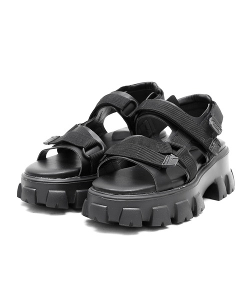 Figments（フィグメンツ）の「スポーツサンダル（サンダル・レディース・ホワイト/ブラック・SMALL/MEDIUM）」の17枚目の写真