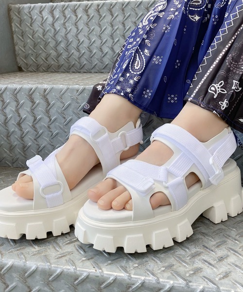 Figments（フィグメンツ）の「スポーツサンダル（サンダル・レディース・ホワイト/ブラック・SMALL/MEDIUM）」の13枚目の写真