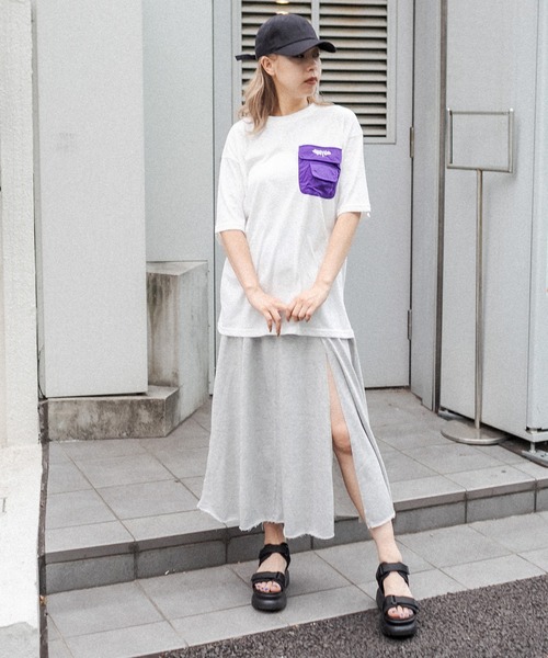 RASVOA(ラスボア)の「ハイスリットスカート(スカート・レディース・ベージュ/グレー/アイボリー/ブラック・FREE)」の21枚目の写真