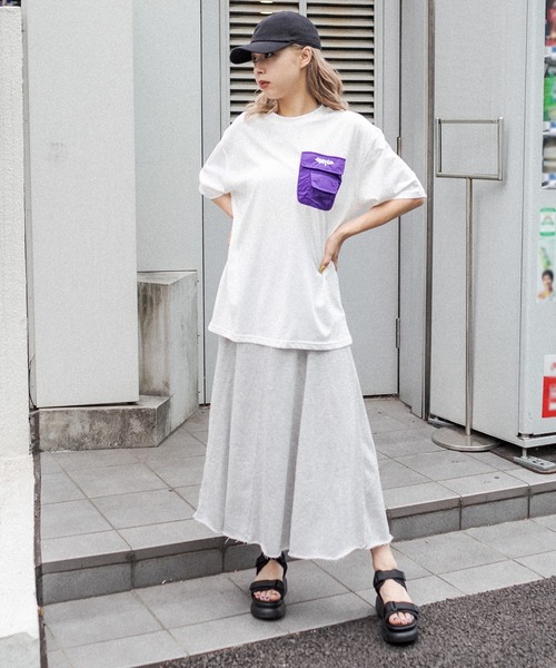 RASVOA(ラスボア)の「ハイスリットスカート(スカート・レディース・ベージュ/グレー/アイボリー/ブラック・FREE)」の6枚目の写真