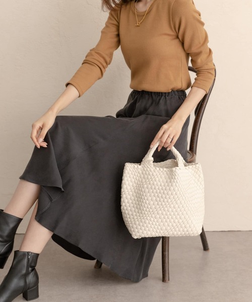 RODE SKO（ロデスコ）の「ANJE プチ編み込みトートバッグ（トートバッグ・レディース・ベージュ/オフホワイト/ミント・ONE）」の11枚目の写真