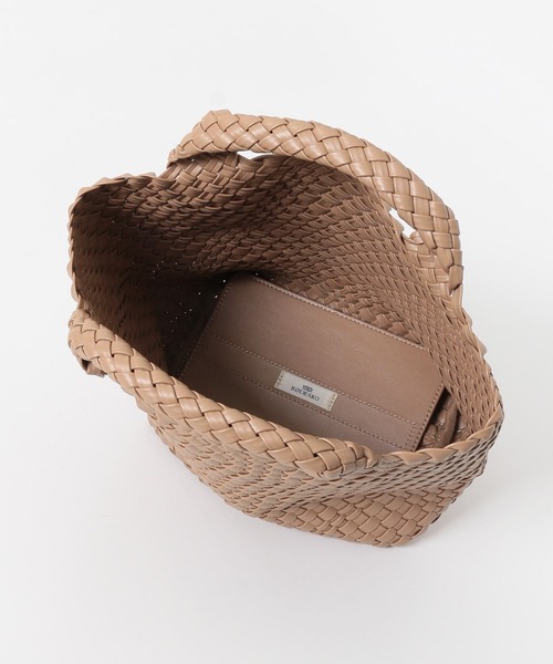 RODE SKO（ロデスコ）の「ANJE プチ編み込みトートバッグ（トートバッグ・レディース・ベージュ/オフホワイト/ミント・ONE）」の18枚目の写真