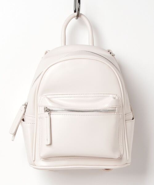 WEGO(ウィゴー)の「WEGO/ポケットミニリュック(バックパック/リュック・レディース・ブラック/ブラウン/その他1/オフホワイト・FREE)」の2枚目の写真