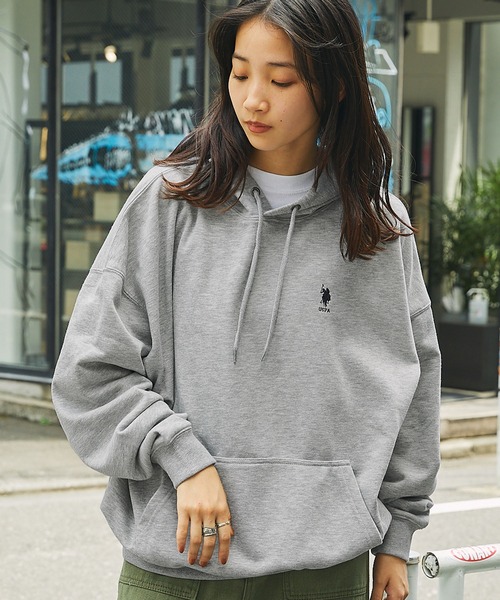 パーカー U.S. POLO ASSN. /ユーエスポロアッスン 別注 ワンポイント刺繍ロゴ オーバーサイズ 裏毛プルオーバーパーカー レディース メ U.S. POLO ASSN. /ユーエスポロアッスン 別注 ワンポイント刺繍