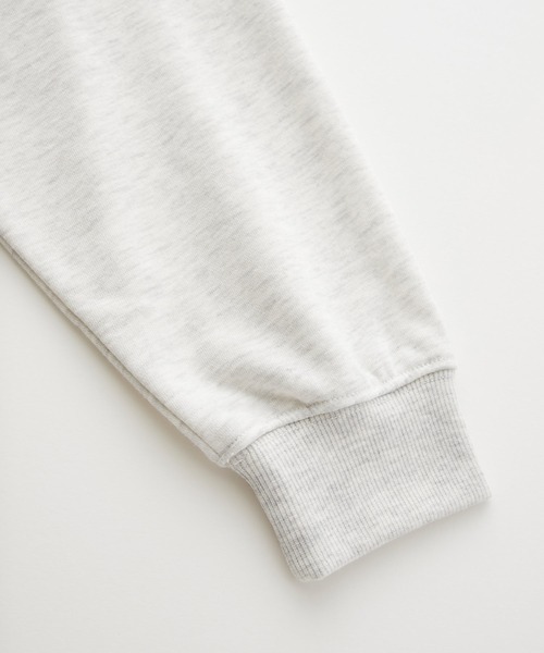 U.S. POLO ASSN.(ユーエスポロアッスン)の「U.S. POLO ASSN. /ユーエスポロアッスン 別注 ワンポイント刺繍ロゴ オーバーサイズ 裏毛プルオーバーパーカー(パーカー・レディース・ホワイト/ブラック/ネイビー/ブラウン/ブルー/グリーン/ダークグレー/オートミール/杢グレー/ピンク系/ブルー系/オレンジ/ワインレッド・M/L)」の14枚目の写真