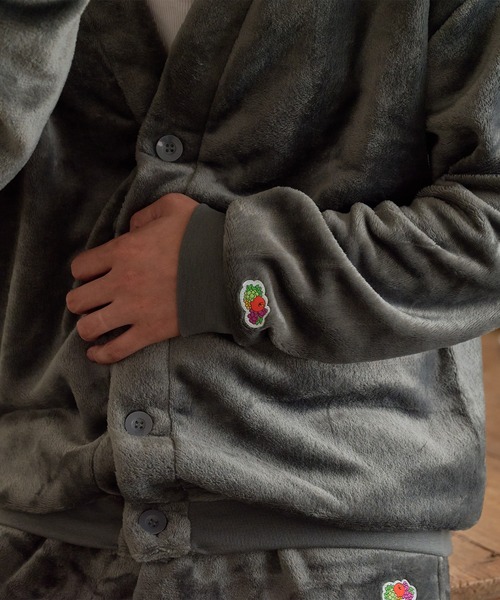 FRUIT OF THE LOOM(フルーツオブザルーム)の「【FRUIT OF THE LOOM】ボアルームウエア 上下セット(カーディガン&ロングパンツ)(ルームウェア/パジャマ・メンズ・ブラック/ベージュ/グレー/カーキ/ネイビー/ブラウン/ピンク/モスグリーン・LL/M/L/S)」の15枚目の写真