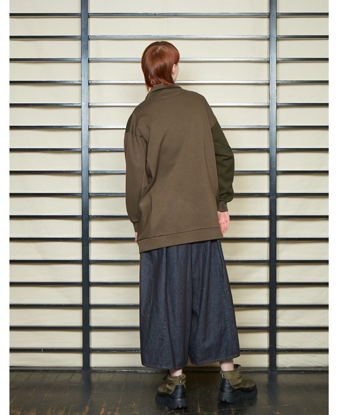 gomme（ゴム）の「8ozデニム　タックワイドパンツ（デニムパンツ・レディース・ブラック/インディゴブルー・MEDIUM）」の13枚目の写真