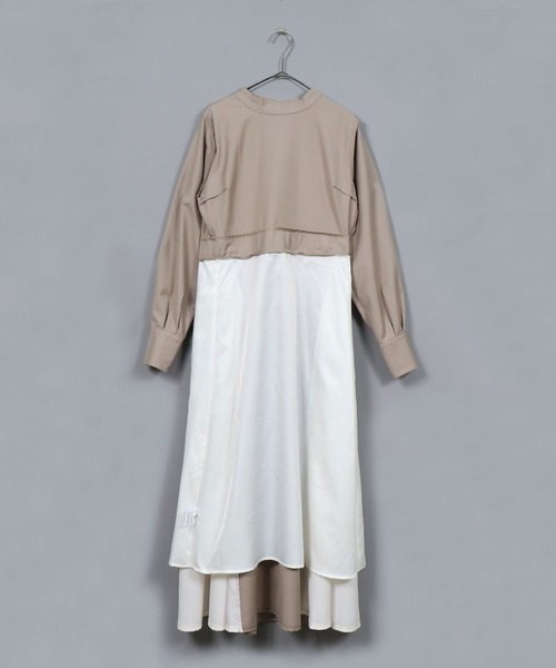 &g'aime（アンジェム）の「【&g’aime】ケープレイヤードワンピース（ワンピース・レディース・ブラック/ブルー/グレイッシュベージュ・FREE）」の12枚目の写真