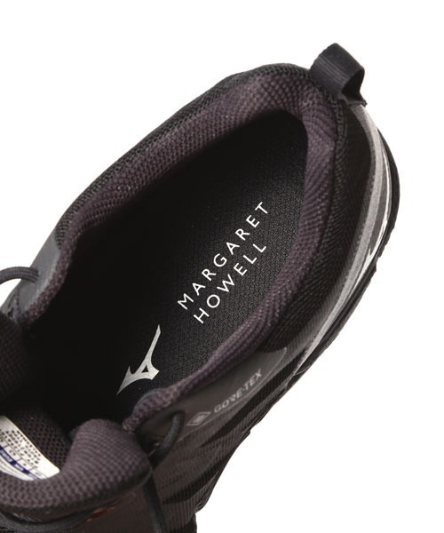 MARGARET HOWELL（マーガレットハウエル）の「MIZUNO HIKING