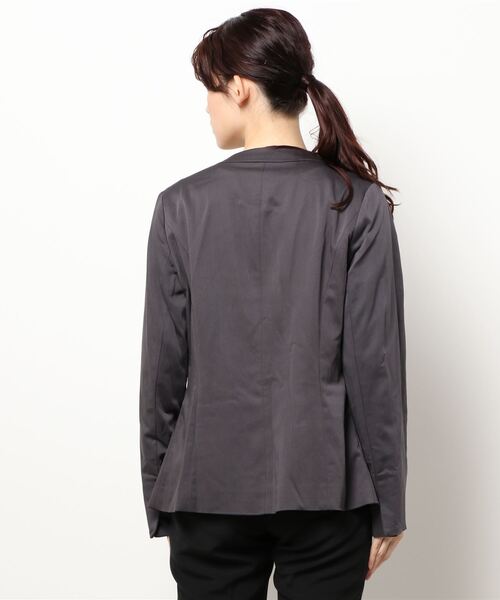 fleur by mint breeze(フルールバイミントブリーズ)の「ストレッチサテン ノーカラー ジャケット(ノーカラージャケット・レディース・ブルー/チャコールグレー・M/5L/3L/4L/L/LL)」の18枚目の写真