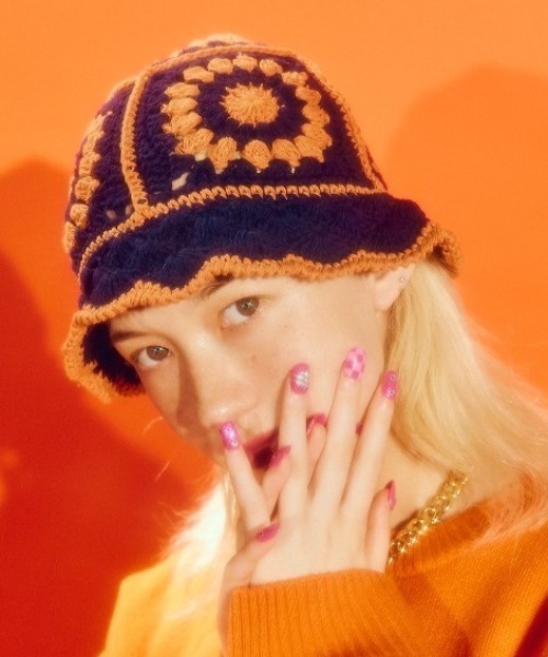 WC（ダブル シー）の「クロシェ編みニットハット（ハット・レディース・パープル/ネイビー/アイボリー/ブラック/サックスブルー・FREE）」の21枚目の写真