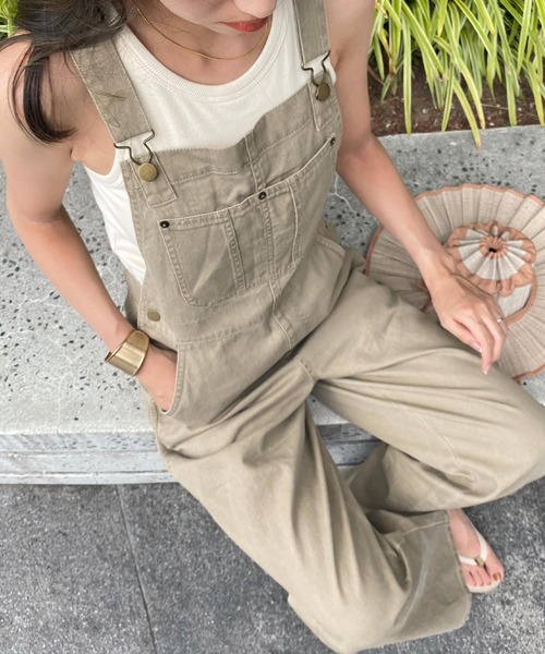 KOBE LETTUCE（コウベレタス）の「ワイドシルエットオーバーオール（サロペット/オーバーオール・レディース・ブルー/ブラック/ベージュ・FREE）」の4枚目の写真