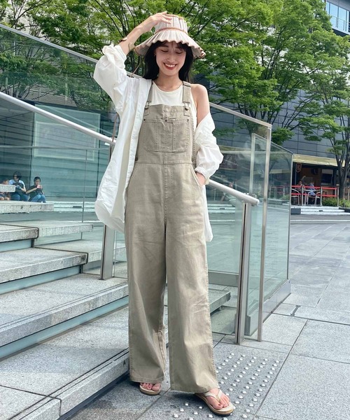 KOBE LETTUCE（コウベレタス）の「ワイドシルエットオーバーオール（サロペット/オーバーオール・レディース・ブルー/ブラック/ベージュ・FREE）」の6枚目の写真