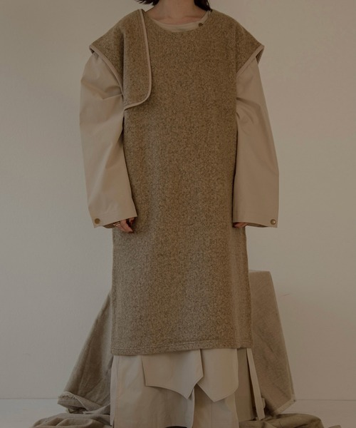 lawgy（ラウジー）の「over piping medium vest（ベスト・レディース・ベージュ/ブラウン・FREE）」の17枚目の写真