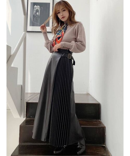 RESEXXY（リゼクシー）の「レザープリーツ切替スカート（スカート・レディース・ブラック/ブラウン/アイボリー・FREE）」の22枚目の写真