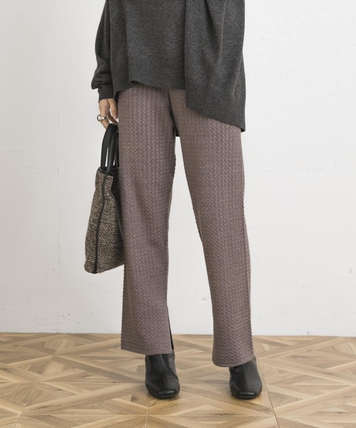 UR Lab.（アーバンリサーチラボ）の「ケーブルニットパンツ（その他パンツ・レディース・チャコールグレー/ベージュ・FREE）」の5枚目の写真