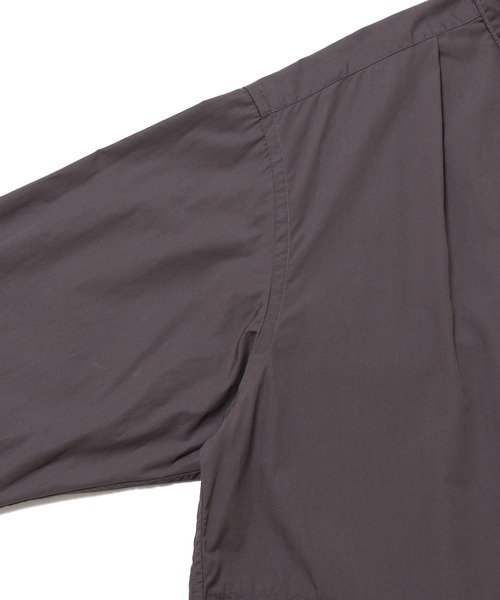 ADAM ET ROPE'(アダムエロペ)の「フロントタック コットンブロード シャツチュニック(シャツ/ブラウス・メンズ・オフホワイト/チャコールグレー/グリーン・M/L)」の19枚目の写真