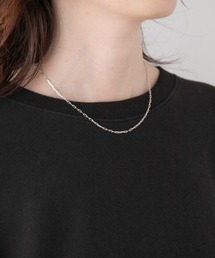 yuw | ＳＬＶネックレス２　945732(ネックレス)