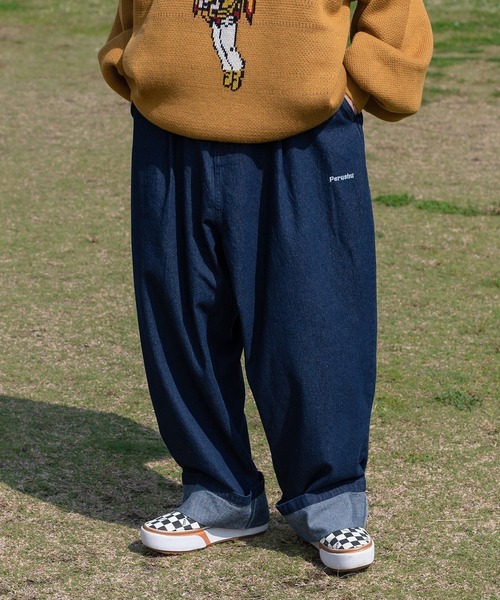 Perushu（ペルーシュ）の「ロールアップワイドデニムパンツ（デニムパンツ・メンズ・ブラック/インディゴブルー・SMALL/MEDIUM/LARGE）」の9枚目の写真