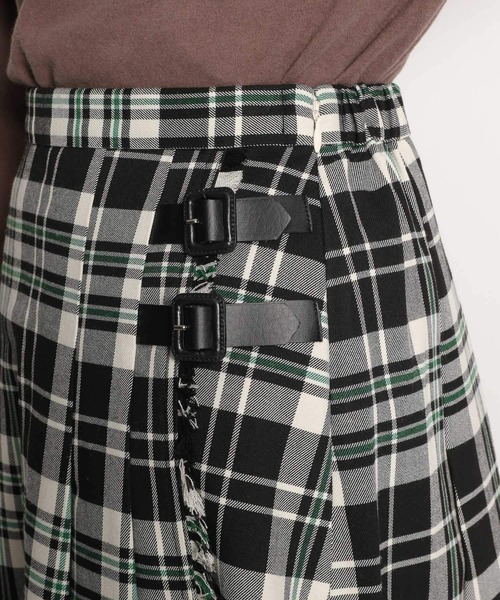 niko and...（ニコアンド）の「裏起毛ラップ風チェックスカート（スカート・レディース・ブラック/グレー/ネイビー/グリーン/ベージュ・MEDIUM/LARGE）」の10枚目の写真