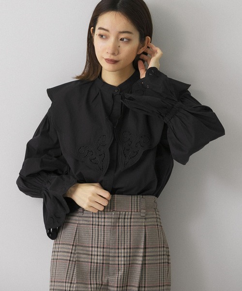 KBF(ケイビーエフ)の「スカラップ襟SETブラウス(シャツ/ブラウス・レディース・カーキ/オフホワイト/ブラック・ONE)」の11枚目の写真