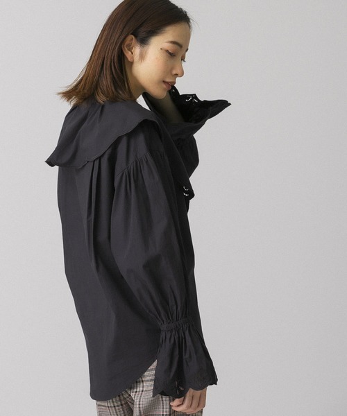 KBF(ケイビーエフ)の「スカラップ襟SETブラウス(シャツ/ブラウス・レディース・カーキ/オフホワイト/ブラック・ONE)」の12枚目の写真