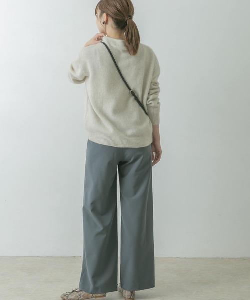 URBAN RESEARCH ROSSO WOMEN（アーバンリサーチ　ロッソ）の「ハイウエストワイドパンツ（その他パンツ・レディース・ブラック/ホワイト系その他/グレー系その他・38/36）」の21枚目の写真