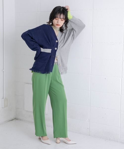 Eimee Law(エイミーロウ)の「メッシュ編み配色ニットカーデ(ニット/セーター・レディース・ネイビー/アイボリー/ベージュ・38)」の4枚目の写真