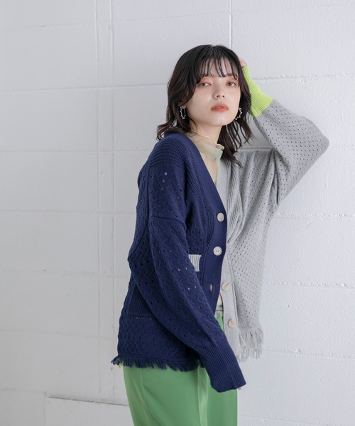 Eimee Law(エイミーロウ)の「メッシュ編み配色ニットカーデ(ニット/セーター・レディース・ネイビー/アイボリー/ベージュ・38)」の8枚目の写真