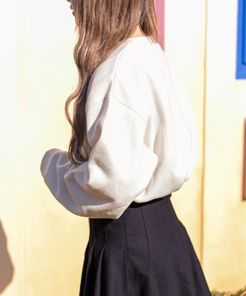 PairPair(ペアペア)の「裏起毛サークルロゴプルオーバー(ユニセックス)(スウェット・レディース・オートミール/アイボリー/ブラウン・FREE)」の10枚目の写真