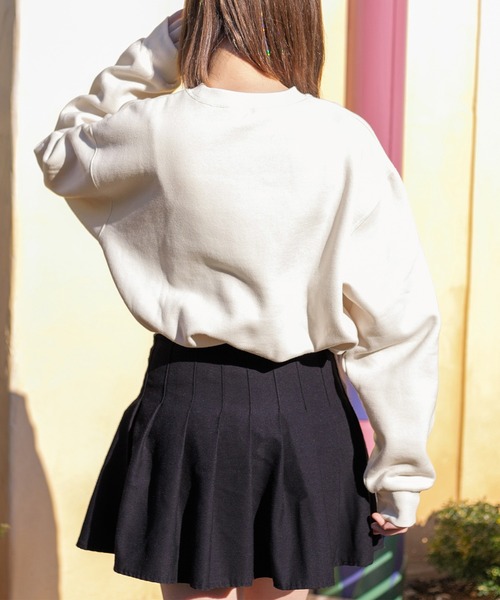 PairPair(ペアペア)の「裏起毛サークルロゴプルオーバー(ユニセックス)(スウェット・レディース・オートミール/アイボリー/ブラウン・FREE)」の11枚目の写真