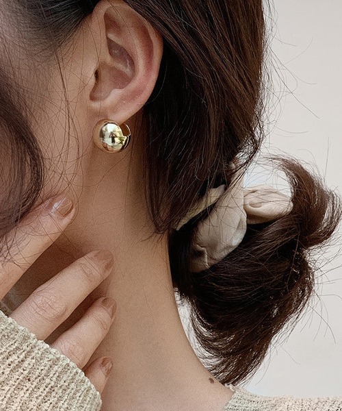 LA VORAGINE(ラ ヴォラジネ)の「ポスト:925シルバー ピアス(ピアス(両耳用)・レディース・A/ゴールド/シルバー/B/C・FREE)」の4枚目の写真