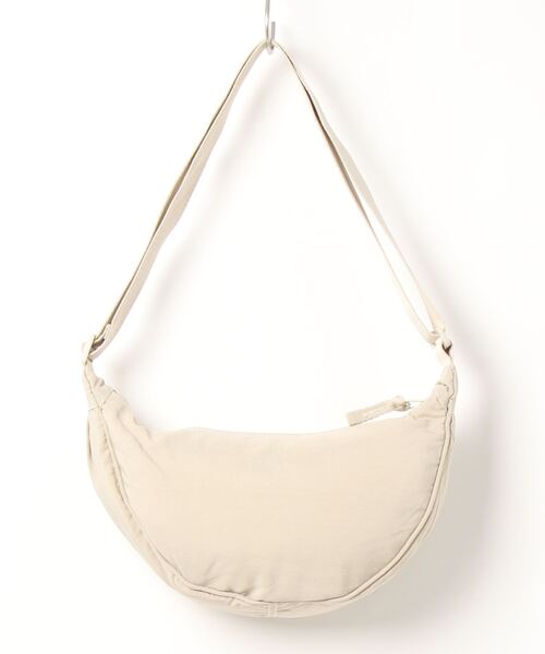 florist（フローリスト）の「【ユニセックス】ハーフムーンショルダーバッグ/ボディバッグ（ショルダーバッグ・レディース・オレンジ/グリーン/オフホワイト/ブラック/マスタード/ワイン/ブルー/グレー・FREE）」の13枚目の写真