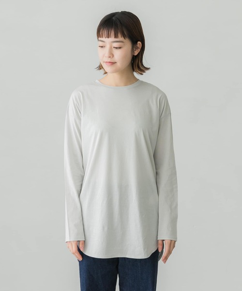 かぐれ（カグレ）の「ソフトコットンラウンドヘムカットソー（Tシャツ