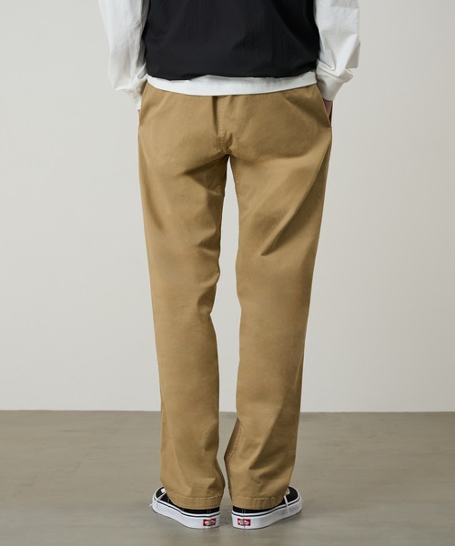 Gramicci(グラミチ)の「NN-PANT CROPPED|NN-パンツクロップド Gramicci グラミチ(その他パンツ・メンズ・ブラック/オリーブ/ブラウン系その他/ベージュ系その他/グレイッシュベージュ/ネイビー系/ブラウン系その他2/チャコールグレー/グリーン/ライトグレー/ダークブラウン/ライトブラウン/ブラウン系その他3/アイボリー系5/グレー系その他6/ダークグリーン系/オートミール/チョコ・S/M/L/XL/XXL)」の19枚目の写真