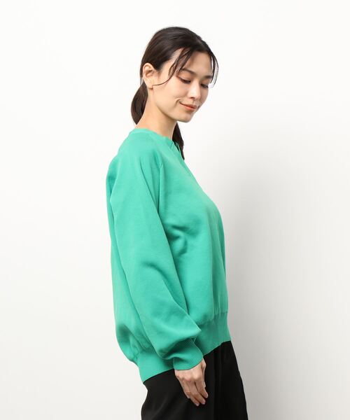 PICCIN（ピッチン）の「バックタック キーネックニット（ニット/セーター・レディース・ブラック/グリーン・M）」の4枚目の写真