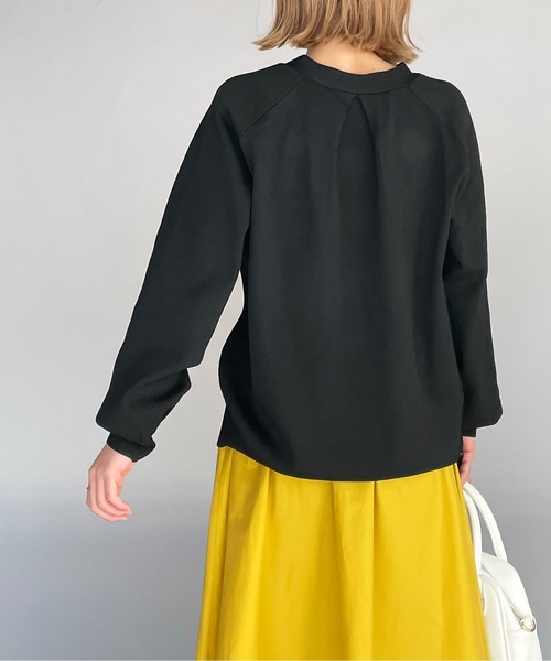 PICCIN（ピッチン）の「バックタック キーネックニット（ニット/セーター・レディース・ブラック/グリーン・M）」の16枚目の写真