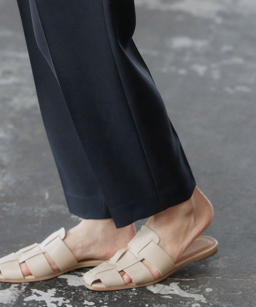 ROPE'（ロペ）の「【洗える】エステルソフトツイルイージータックテーパードパンツ /一部店舗限定（その他パンツ・レディース・ネイビー/オフホワイト・38）」の13枚目の写真