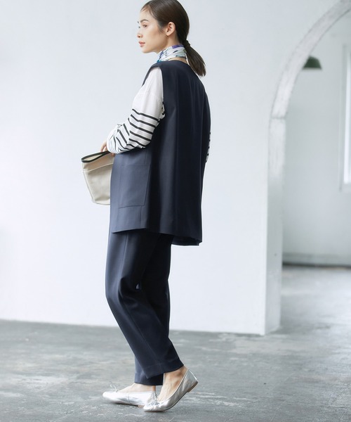 ROPE'（ロペ）の「【洗える】エステルソフトツイルイージータックテーパードパンツ /一部店舗限定（その他パンツ・レディース・ネイビー/オフホワイト・38）」の17枚目の写真