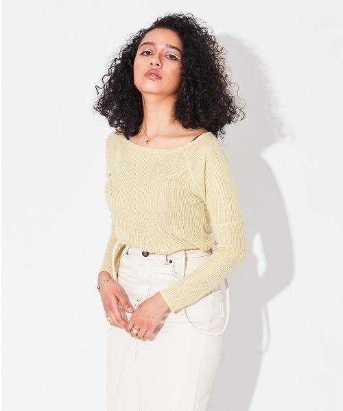 ALEXIA STAM（アリシアスタン）の「Sheer Rib Long Sleeve Top/シアーリブロングスリーブトップ（Tシャツ/カットソー・レディース・ホワイト/ベージュ/ライム・FREE）」の3枚目の写真