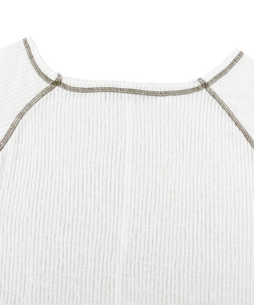 ALEXIA STAM（アリシアスタン）の「Sheer Rib Long Sleeve Top/シアーリブロングスリーブトップ（Tシャツ/カットソー・レディース・ホワイト/ベージュ/ライム・FREE）」の21枚目の写真