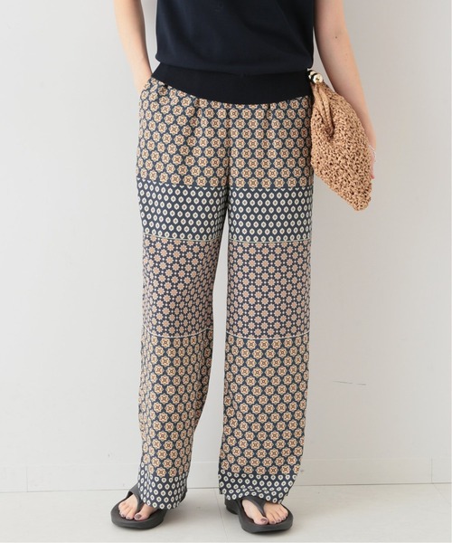 SLOBE IENA(スローブイエナ)の「《追加》パネルパターンイージーパンツ◆(その他パンツ・レディース・ネイビー・38/36)」の18枚目の写真