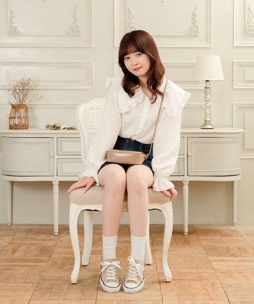 Cham.（チャム）の「ビッグカラーフリルブラウス（シャツ/ブラウス・レディース・ブラウン/ホワイト・F）」の16枚目の写真