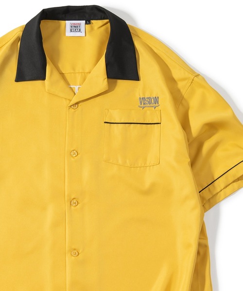 VISION STREET WEAR(ヴィジョンストリートウェア)の「【VISION STREET WEAR/ヴィジョンストリートウェア】ビッグロゴ襟配色ボーリングシャツ/オープンカラーシャツ/開襟シャツ/バックデザイン/ビッグシルエット(シャツ/ブラウス・メンズ・ブラック/グリーン/アイボリー/マスタード・M/L/XL)」の4枚目の写真