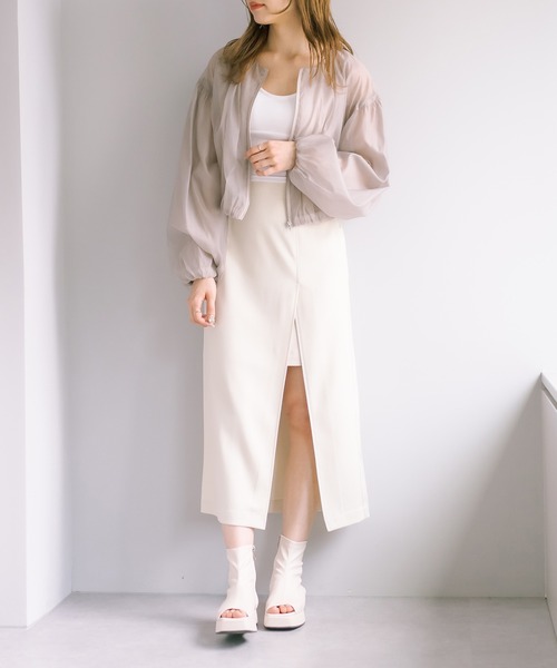 OLIVE des OLIVE（オリーブデオリーブ）の「ボリュームシアブルゾン（ブルゾン・レディース・オフホワイト/グレイッシュベージュ・FREE）」の9枚目の写真