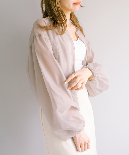 OLIVE des OLIVE（オリーブデオリーブ）の「ボリュームシアブルゾン（ブルゾン・レディース・オフホワイト/グレイッシュベージュ・FREE）」の13枚目の写真