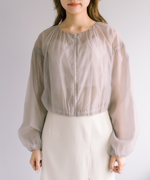OLIVE des OLIVE（オリーブデオリーブ）の「ボリュームシアブルゾン（ブルゾン・レディース・オフホワイト/グレイッシュベージュ・FREE）」の15枚目の写真